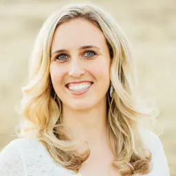 Nora Hennings