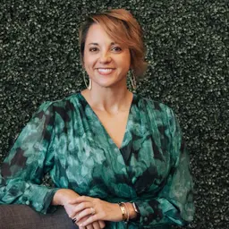Kelly Snyder